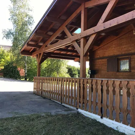Des Sorbiers Chalet *